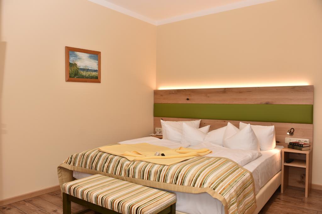 Romantik Hotel Fischerwiege Ahrenshoop Ngoại thất bức ảnh